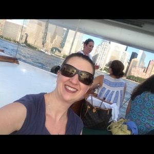 Meet your Posher, Lori